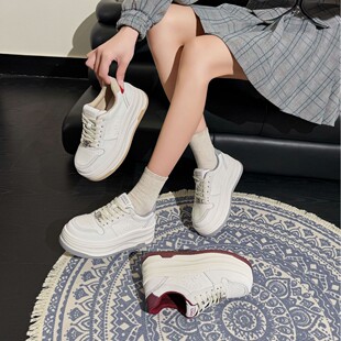 2025 Spring New Women's Shoes Breathable Thick Sole Height Increased White Shoes Lightweight All-match Soft Sole Platform Shoes Wholesale Women