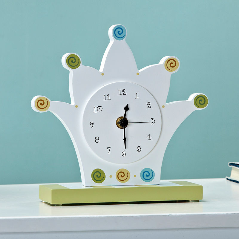 Cartoon clocks and watches Decoration Mute Desk Clock Children&#39;s Room bedroom bedside cupboard desktop lovely originality Mini Clock Clock