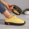 Жёлтый
