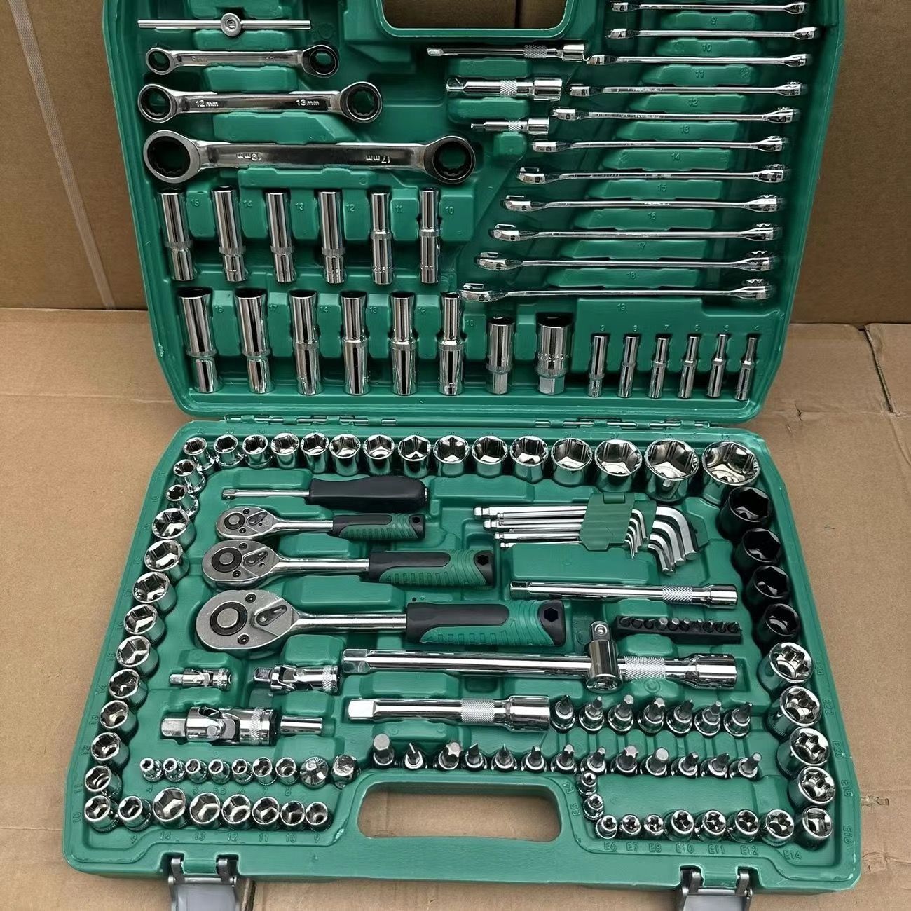 216 conjuntos de herramientas de reparación de automóviles reparación de automóviles llave de manguito conjunto trinquete combinación de llave rápida