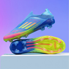 F50 新しいレースフリーシームレスフライ織物ユースサッカーシューズ学生スパイク男性と女性のブロークンスパイク競争トレーニングシューズ