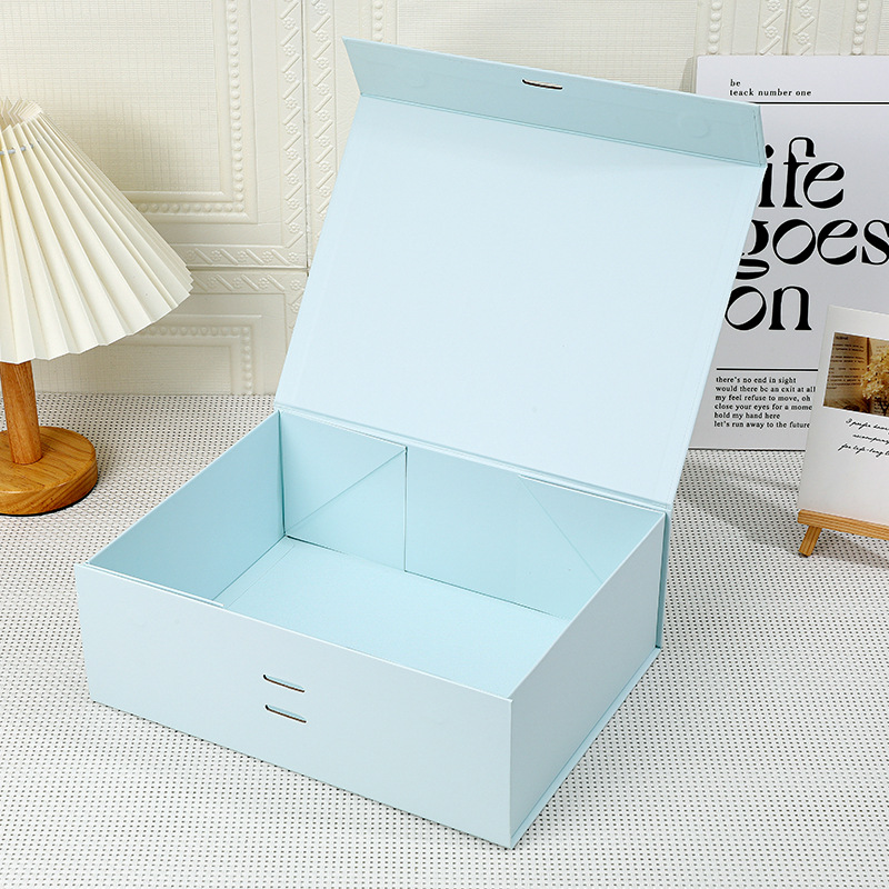 Caja de regalo plegable de la chica, una caja plegable integrada, caja de regalo simple, caja vacía de color sólido.