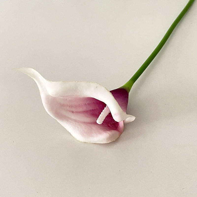 Mini pu Calla Lily flor artificial ramo de la boda decoración del hogar Accesorios de fotografía flor falsa transfronteriza fábrica al por mayor