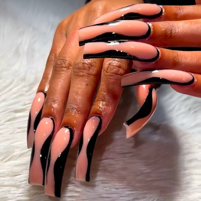 Cross-Border Hot Selling Gradient Pink Black Wave Design Fake Nails Fashion Manicure Suitable for Party Wedding Day Wear
