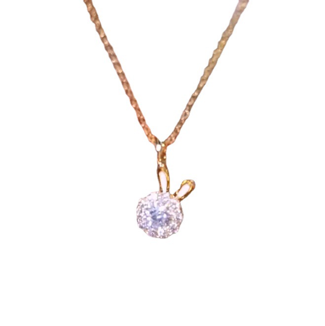 Conejo giratorio collar de acero de titanio para mujeres Zodiaco rojo de la cadena de clavícula del año de la vida no se desvanece conjunto de regalos de Año Nuevo
