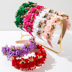 新商品の森系のシミュレーションの花卉の超仙の気質のかんざしの花のカチューシャの個性のおしゃれで甘い街は写真を撮って花の髪飾りを飾ります。