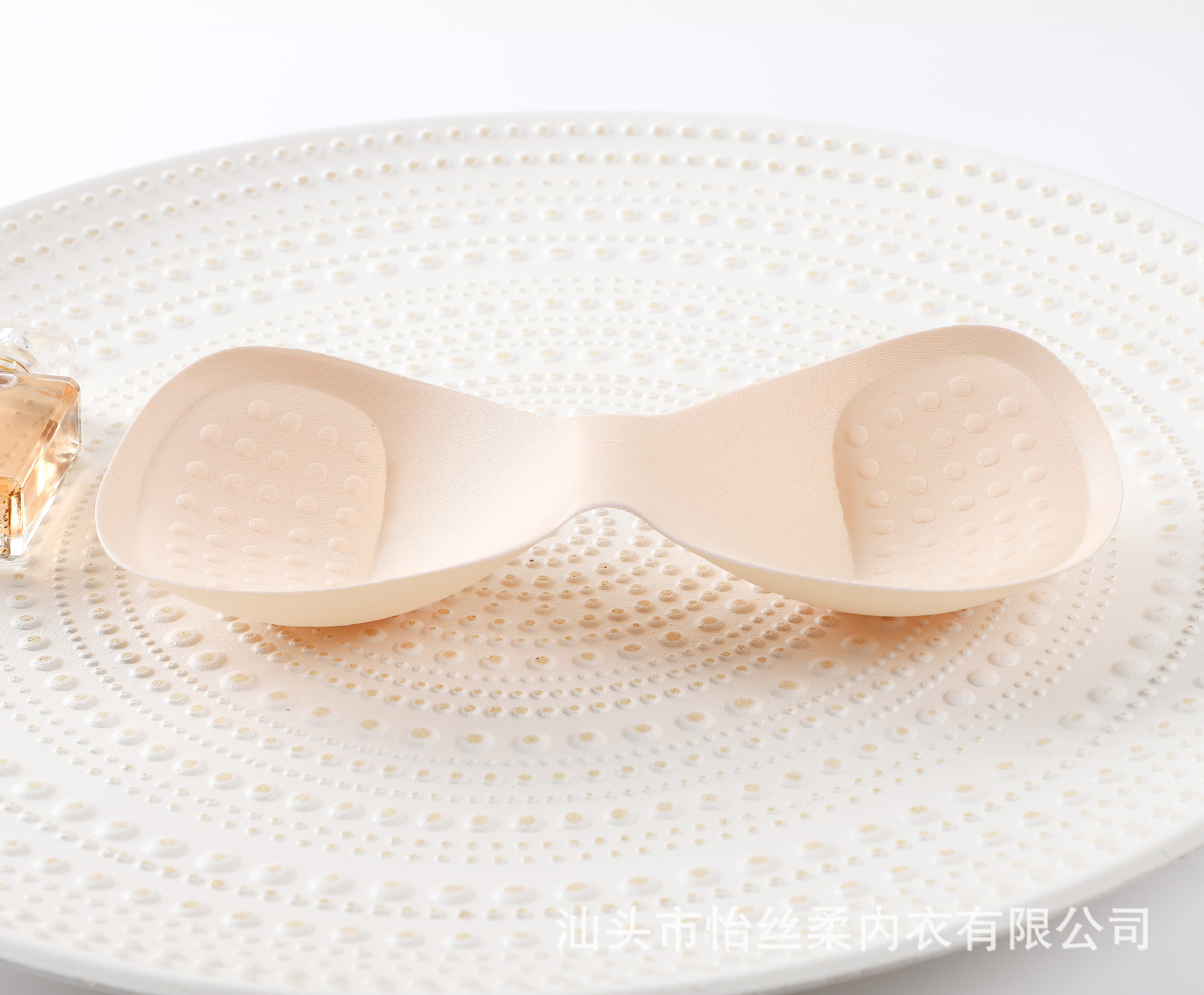 Underwear, breast pads, bra, increased thickness