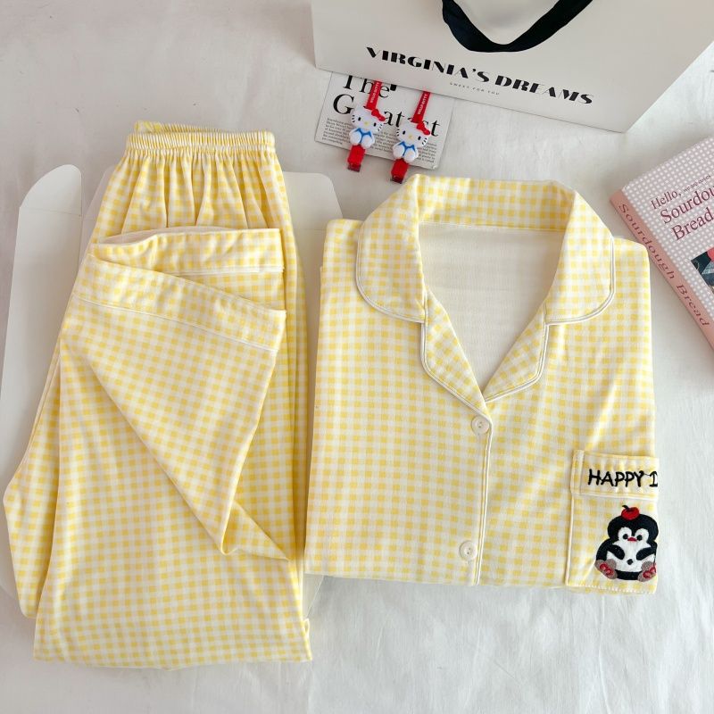 Invierno al por mayor transfronterizo de doble cara de terciopelo con solapa cardigan mangas largas pantalones largos pijamas de mujeres calentamiento conjunto de dibujos animados ropa para el hogar