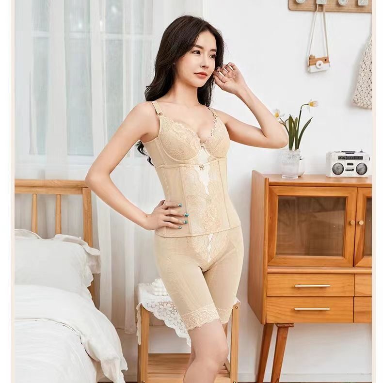 美容院の製品の璐比瑪斯の体つきのマネージャーの鋳型の産後で腹を収めて尻を上げて腰のズボンの美体を縛って身の服を作ります。|undefined