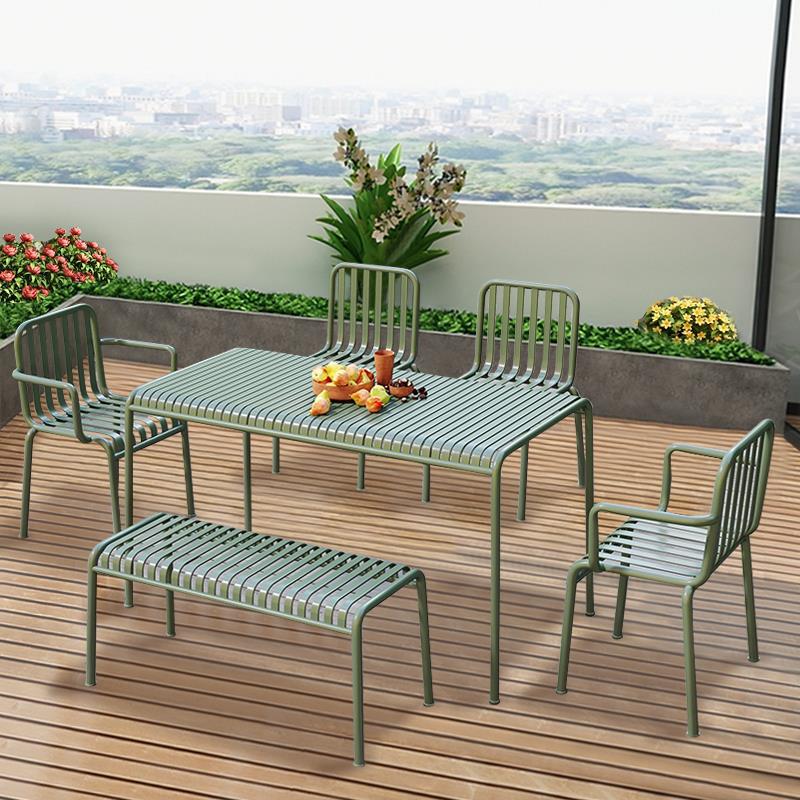 Outdoor table and chairs, courtyard, open-air balcony, table and chairs, wrought iron outdoor leisure set, wrought iron table and chairs, wrought iron chairs