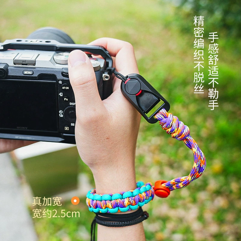 Travel camera, handheld woven bracelet, (Cross-border trading)
