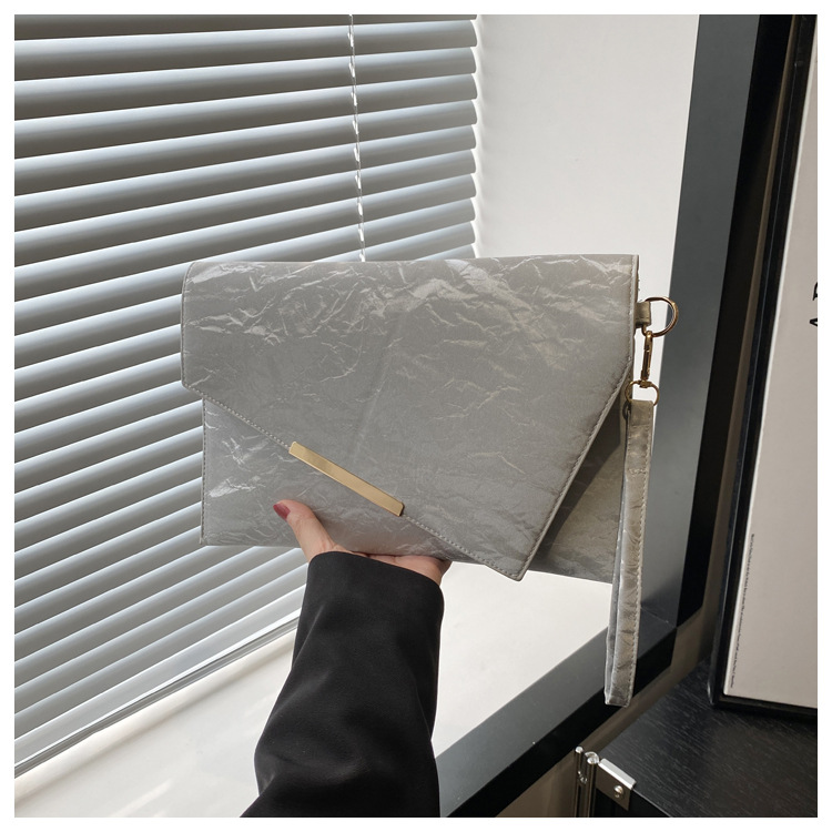 112g Weight Sewing Thread Fashion Element Magnetic Buckle Closure Type Top Handle Strap Type Envelope Bag Bags Type Office, Party Occasion Pu Leather Material Solid Color Pattern All Seasons Season Women's Gender Elegant Style Square Shape Pu Leather Solid Color Sewing Thread Square Clutches 22