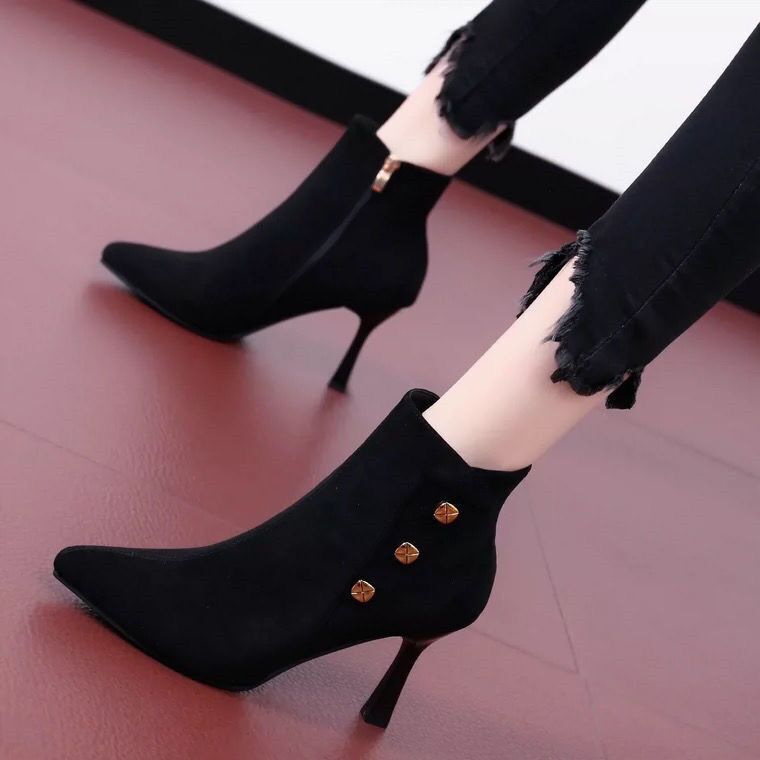Thick-Soled Short Boots for Women, New Autumn and Winter Women's Shoes, Thin High-Heeled Short Boots, High-Heeled Shoes, Velvet and Thickened Short Boots for Women, New Products Thick-Soled Short Boots for Women, New Autumn and Winter Women's Shoes, Thin High-Heeled Short Boots, High-Heeled Shoes, Velvet and Thickened Short Boots for Women, New Products