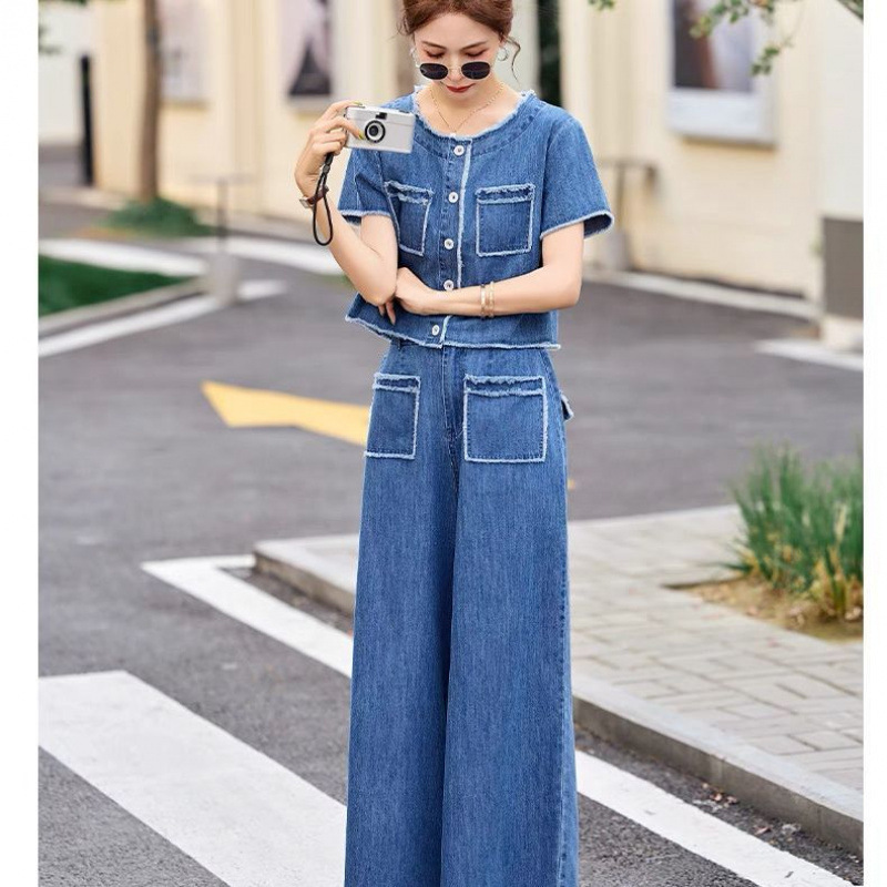 Denim Suit 2025 Summer New Fashion Age-Reducing Temperament Short-Sleeved Style Wide-Leg Pants Casual Two-Piece Set