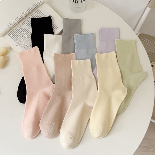 Loose socks for women Japanese simple solid color mid-calf socks spring and autumn Xiaohongshu pile socks confinement stockings boneless