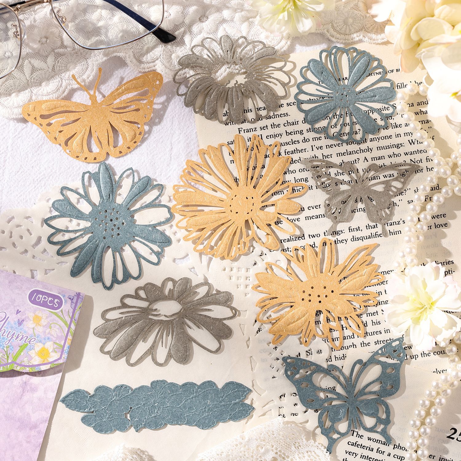 Flower Shadow Light Trazo Serie Relieve Material floral hueco Papel Diy Material de cuenta manual Decoración Paquete de material floral retro