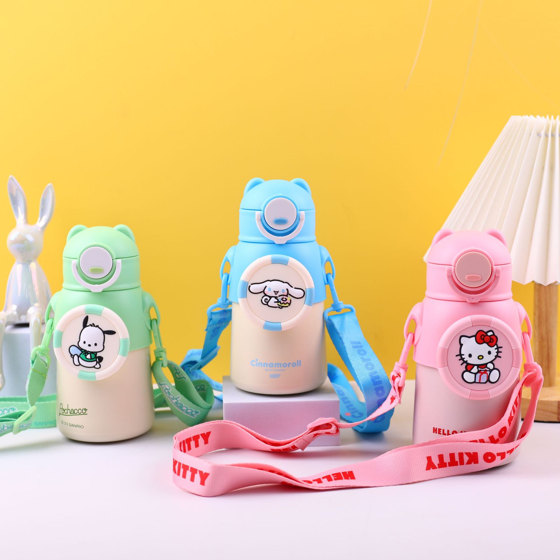 Transmisión en vivo explosiva Sanrio girar tazas de aislamiento 316 tazas de paja de acero inoxidable para niños estudiantes hervidor portátil al por mayor