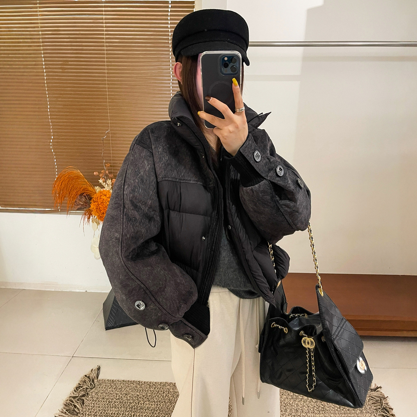 검은색