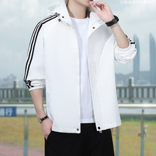 一件代发2025秋青年外套男潮流休闲时尚薄款风衣男夹克光板男装