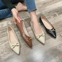 2025 primavera elegante tacón alto puntiagudo hebilla de caballo boca baja tacón grueso cuero suave suela plana casual zapatos de viaje individuales