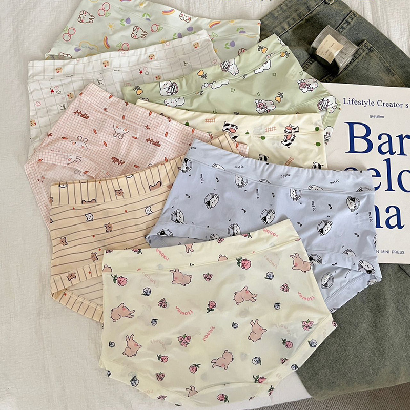 Comfortable Silky Ice Silk Fresh Girl's Underwear Cute Cartoon Print Breathable Low-grade Soft Women's Mid-waist Underwear
