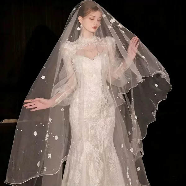 Floral Veil for the Bride, Main Wedding Dress with a Long Train, Soft Tulle, High-End French Style, White, Heavily Embellished with Petals and Pearls, Wedding Veil