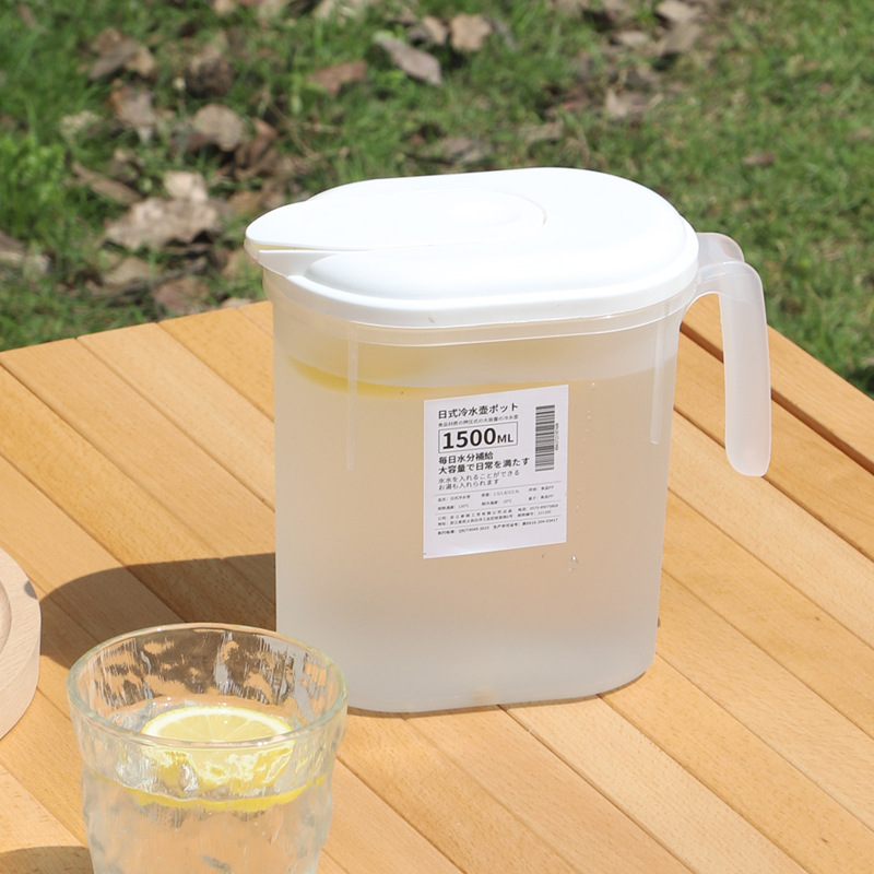 투명한 흰색 1.5L 상자 120개