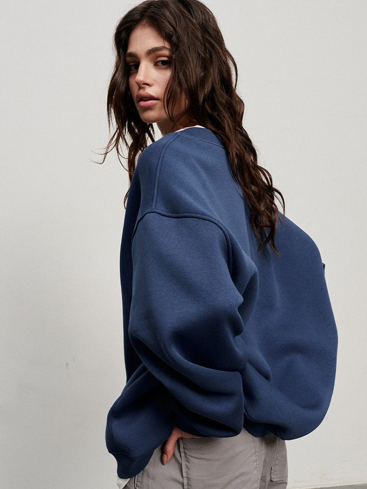 Áo sweatshirt nữ cổ tròn dáng rộng oversize tay dài chất liệu nỉ lông — Hoa màu xám, Màu cà phê, Màu trắng, Xanh navy