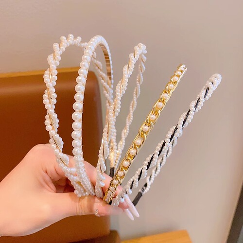 2024 new children's high-end pearl hairband girls princess headwear that does not tie the hair and binds the girl's super fairy hairpin