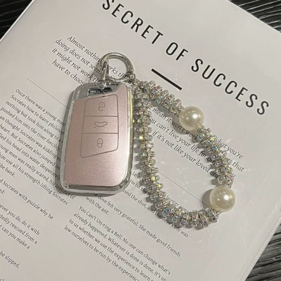 Car key bag: Bora, Tayron 300, Tharu 330 - volkswagen-c-model-quicksand-powder-diamond-pearl-chain-silver