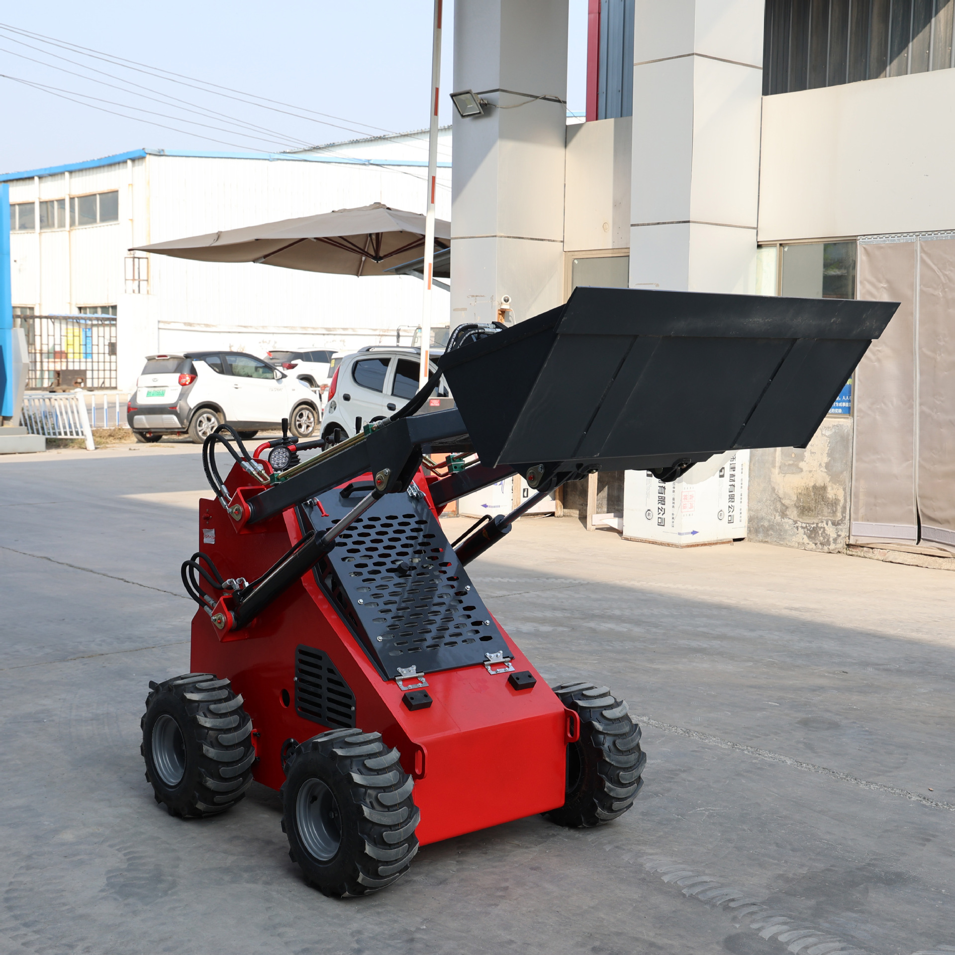 多功能轮式履带式滑移装载机果园建筑工地用小铲车液压滑移装载机