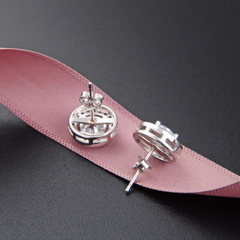 925 plata esterlina redonda pendientes de diamantes nicho femenino coreano temperamento simple de alta sensación de aretes de zircón envolvidos pendientes