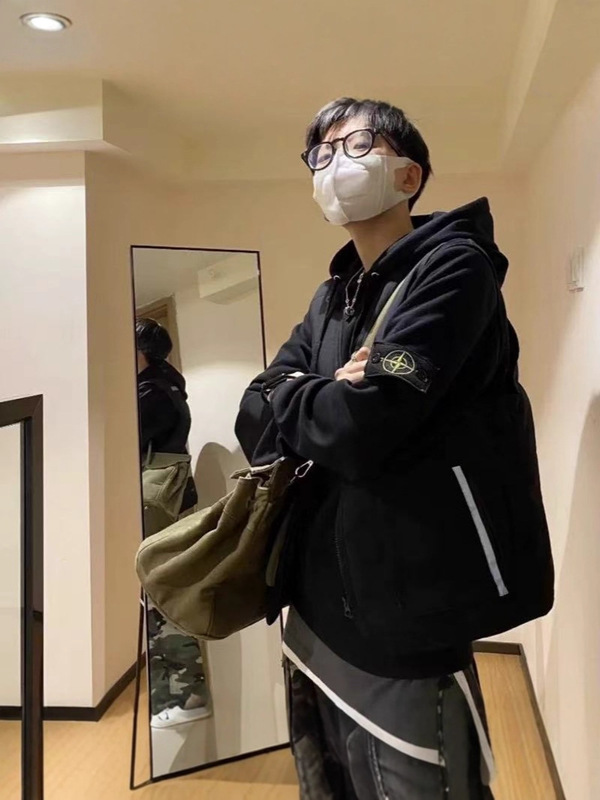 跨境STONE ISLAND石头24ss纯色开衫拉链连帽卫衣上衣休闲外套潮岛|undefined
