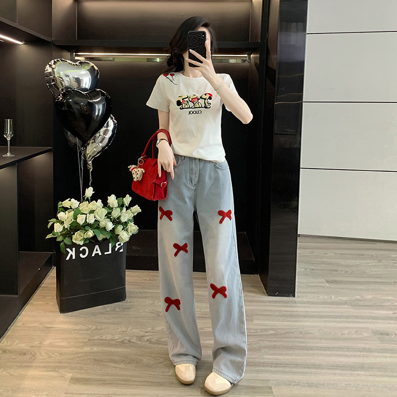 Women's Summer Outfit Set 2026 New Popular Travel Clothing Women's Top Short-Sleeve T-Shirt Versatile Wide-Leg Jeans