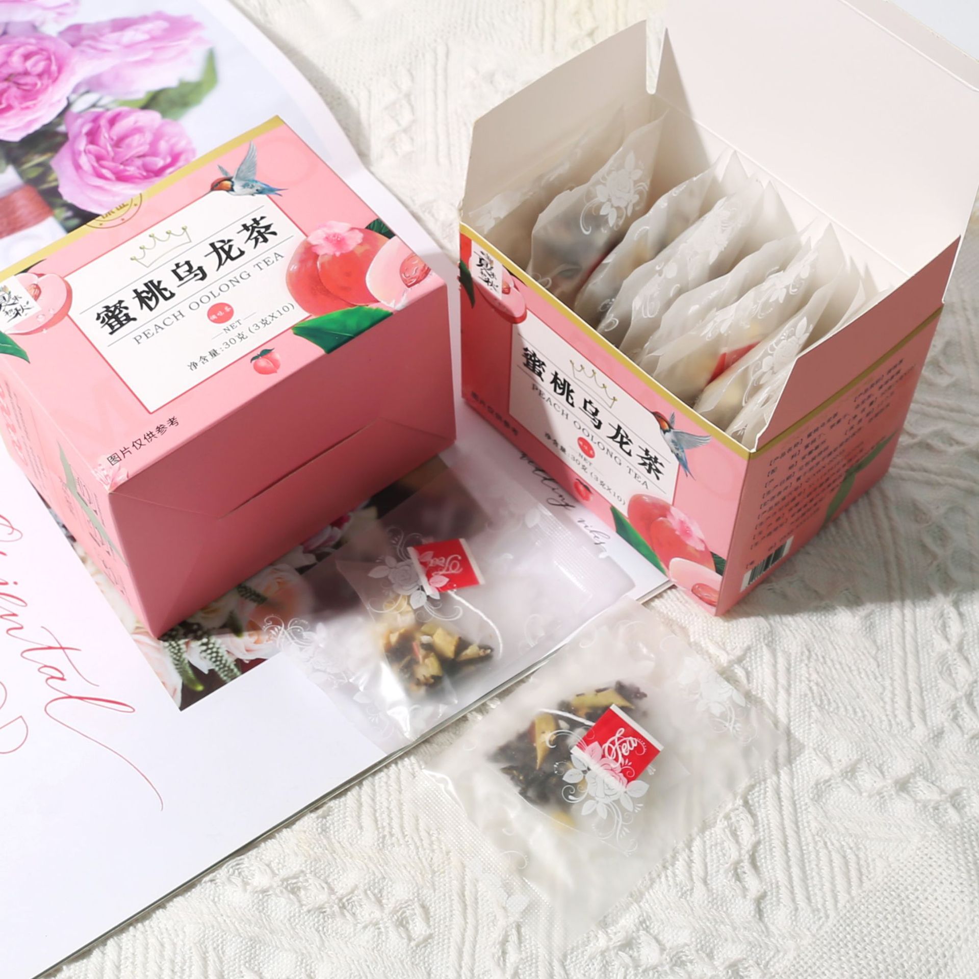 Teacher's Day peach oolong tea independent triangular bag flavored tea 3g bagged green tea formula tea drink 30g/box