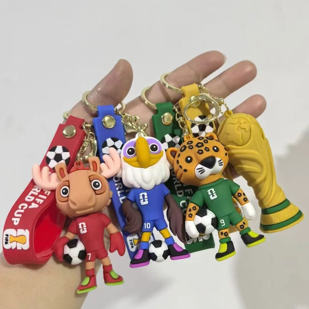 Cross-border 2026 Copa del Mundo Fans perimetrales de dibujos animados mascotas colgantes deportivos regalos de fútbol al por mayor