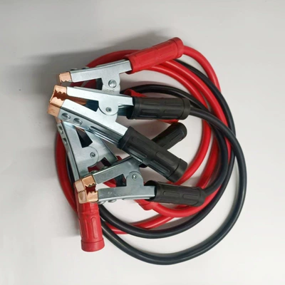 Car on the line of fire, Jumper Cables