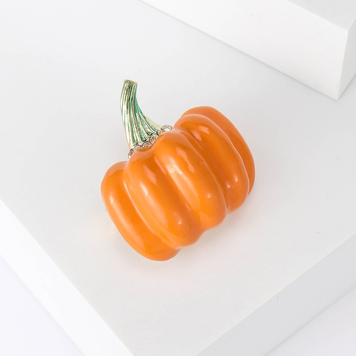 Fashionable and Versatile Enamel Halloween Pumpkin Brooch, Suit and Coat Accessory, Direct from the Manufacturer