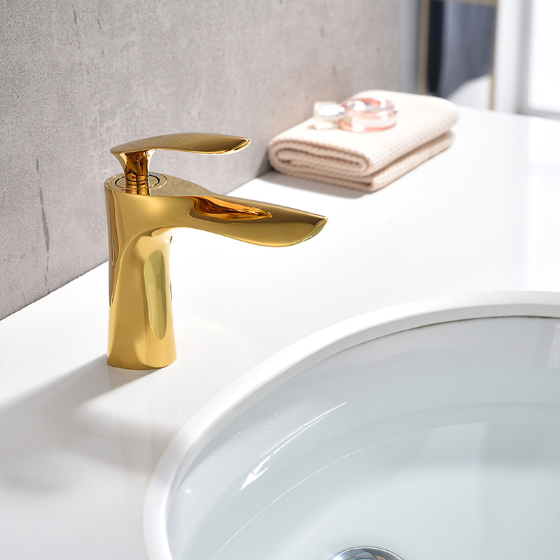 Jiumu all-copper Nordic-style golden washbasin faucet, bathroom, single-hole cold and hot water washing basin, washbasin and countertop Application Scenario
