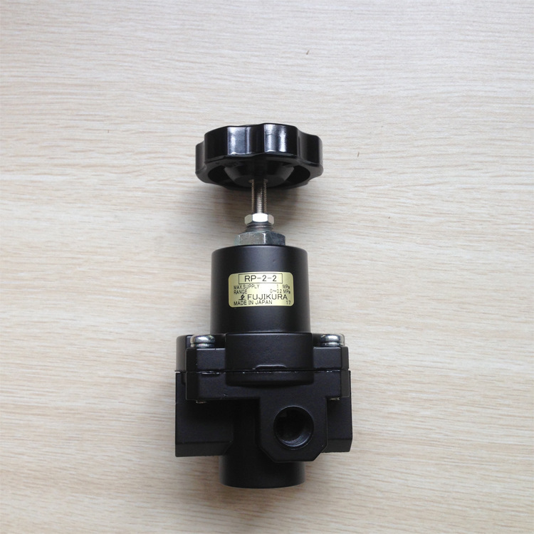 Core agent: RP-2-2 Japan Fujikura RP series precision pressure reducing valve in stock Core agent: RP-2-2 Japan Fujikura RP series precision pressure reducing valve in stock
