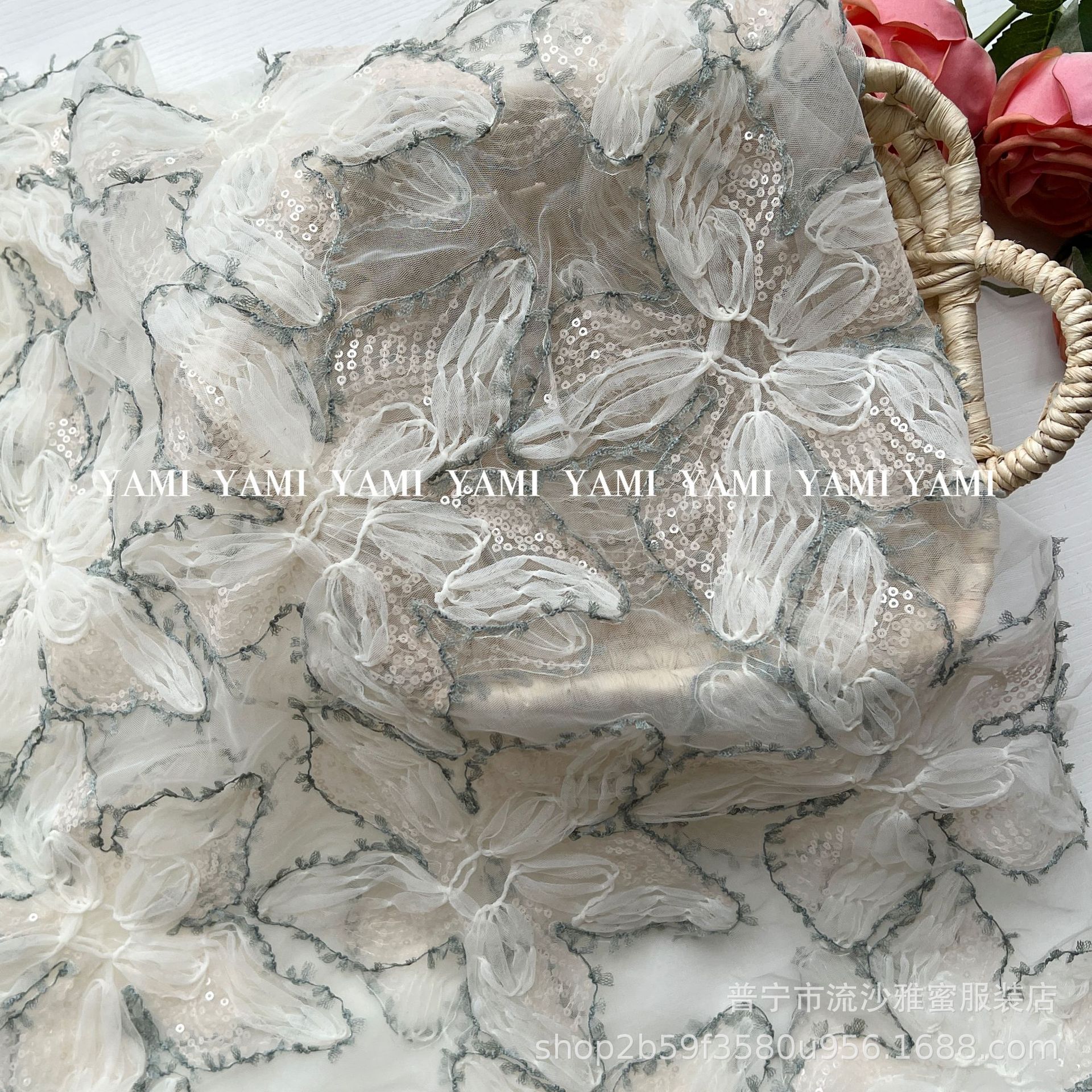 Flores grandes bordadas tela de malla con gancho flor tridimensional tela de malla bordada vestido de boda vestido de escenario tela para niños