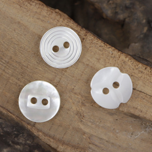 �װ�ɫ�׵�ؐ���r���~�۲�Ҏ�t����ԭ���OӋ�����r����Ȼ����