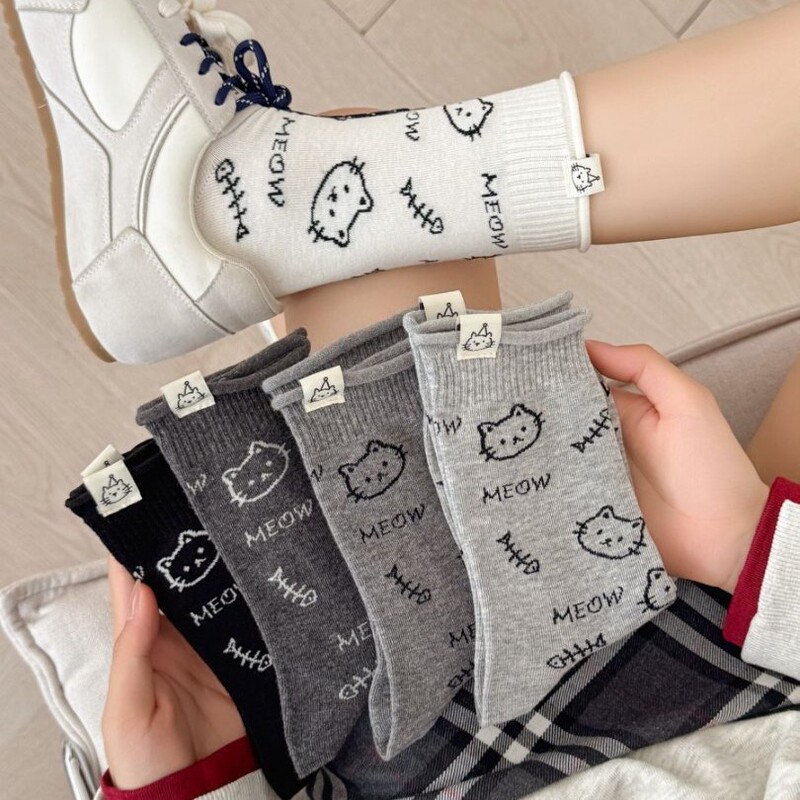 Mekki Kitten Spring and Autumn Socks for Women, Cartoon Trendy Socks, Versatile Seamless Mid-Tube Socks, Comfortable Women's Socks, Seamless Socks