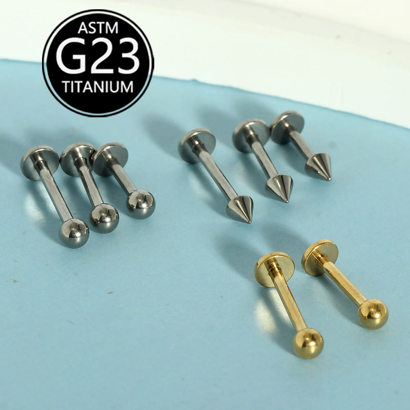 16G labret stud size and finish detail