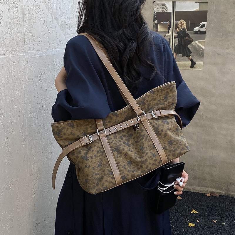 Túi tote đeo vai nách họa tiết da báo cổ điển, form lớn rộng rãi, phong cách tối giản — màu hồng, màu nâu, màu xám chi tiết 20