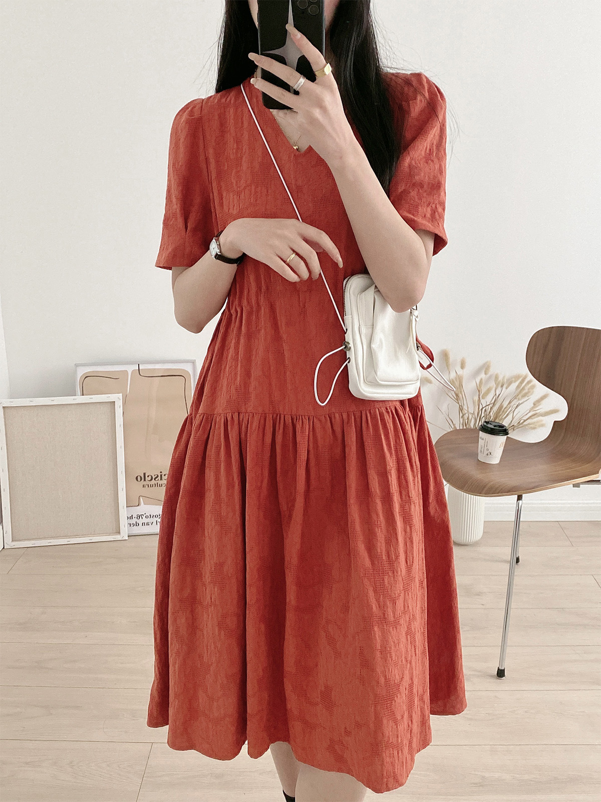 Li Zhiqi Red Dress Summer Thin V-neck Retro Puff Sleeve Drawstring Waist Temperament Long Skirt 110391