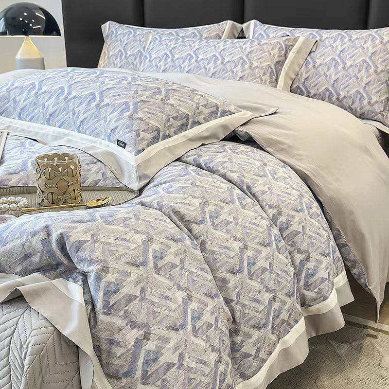 Duvet Cover SetMicrofiber Duvet Cover Luxury 100s Tencel Long-Staple Pure Four-Piece Bedding Set With Embroidered Cotton Duvet Cover And Bed Sheet_voghion.com