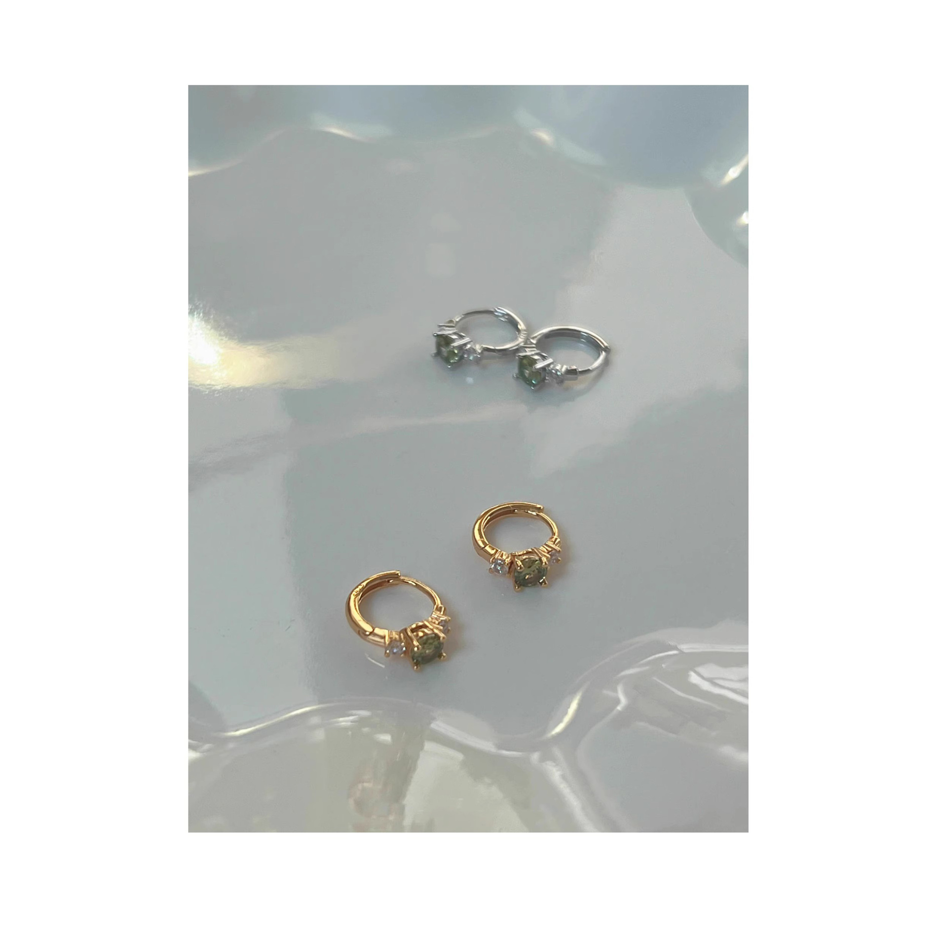 Boucles d'oreilles puce en zircon vert olive style chinois chic_voghion.com