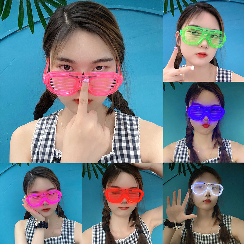 Atmospheric flashing glasses