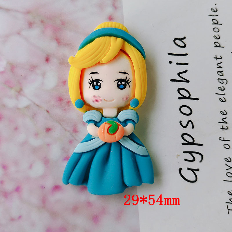 新しいサイズの樹脂の王女の部品の子供の髪飾りのアクセサリーの部品は柔らかい陶樹脂の王女をまねます。